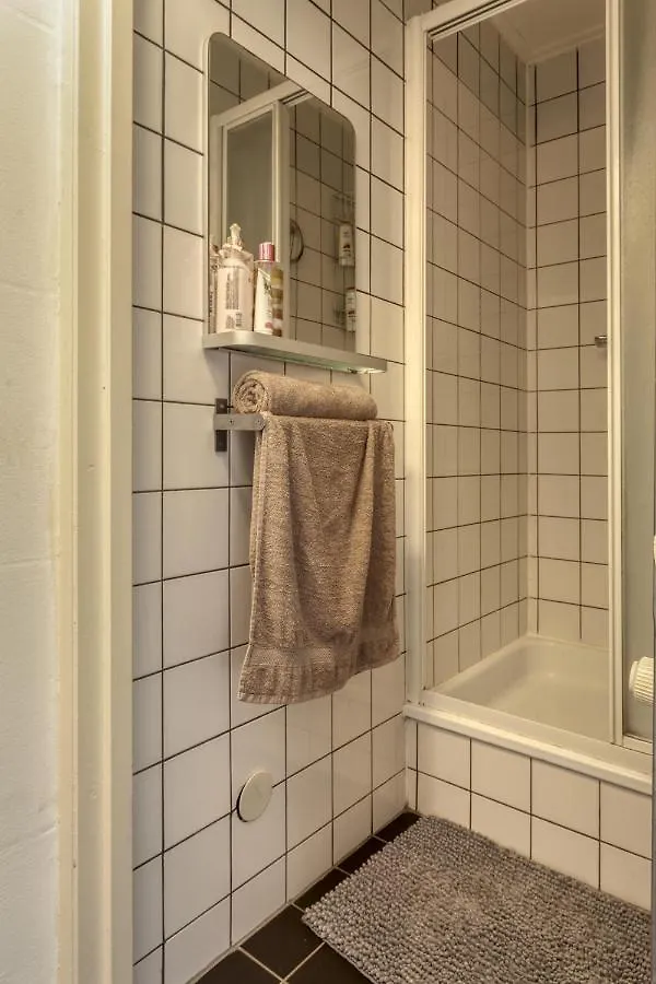 B&B 1971 Hazenstraat - Shared Bathroom Amsterdam