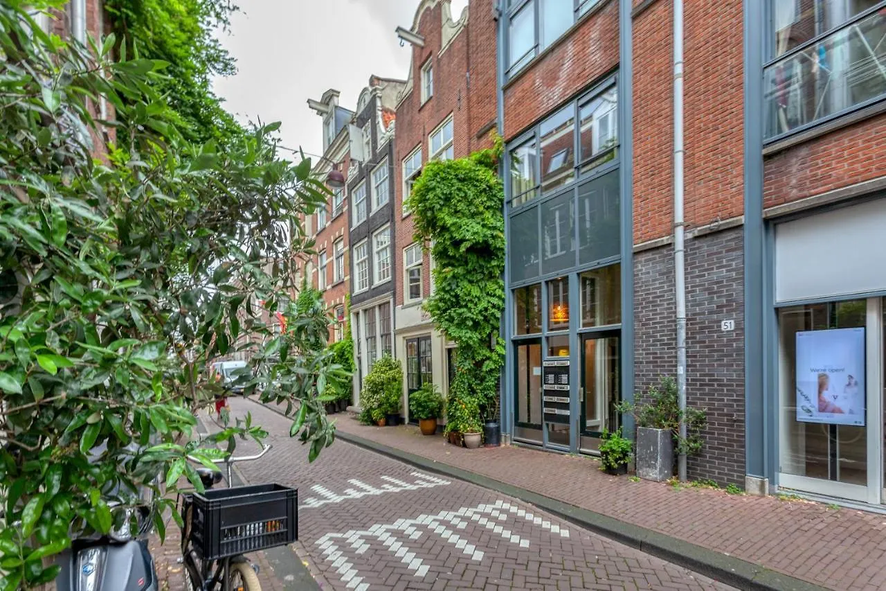 B&B 1971 Hazenstraat - Shared Bathroom Amsterdam Homestay